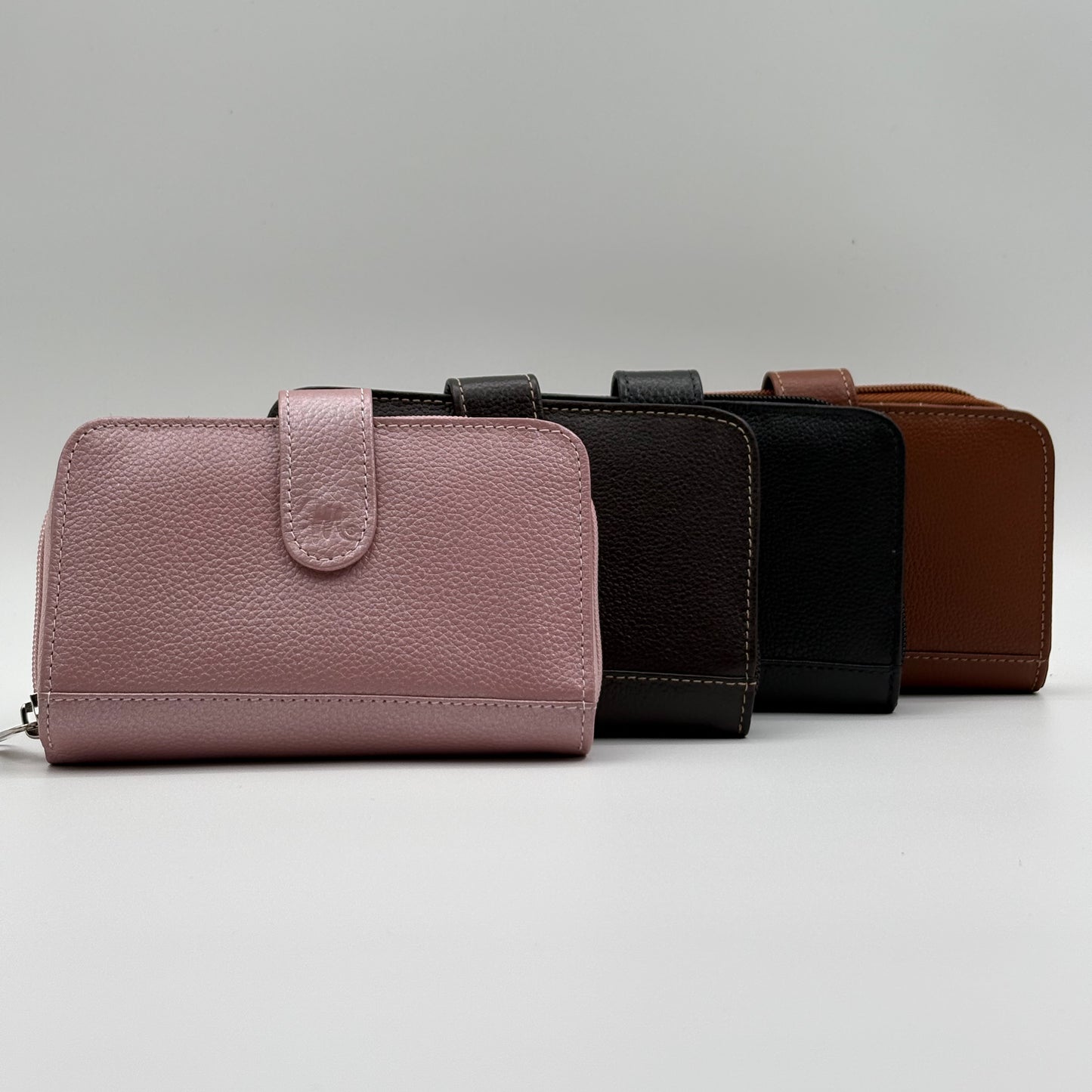 Billetera compacta rosa