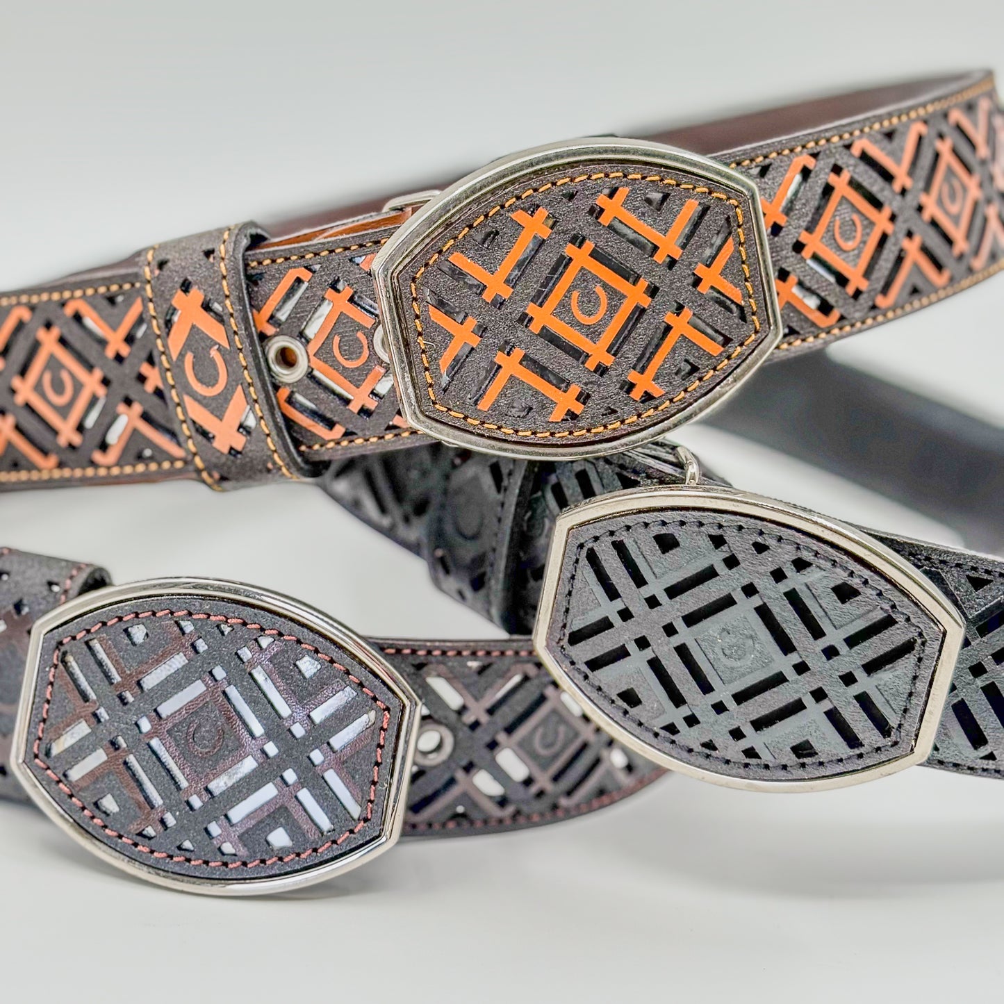 Faja Amor de Cuero Negro