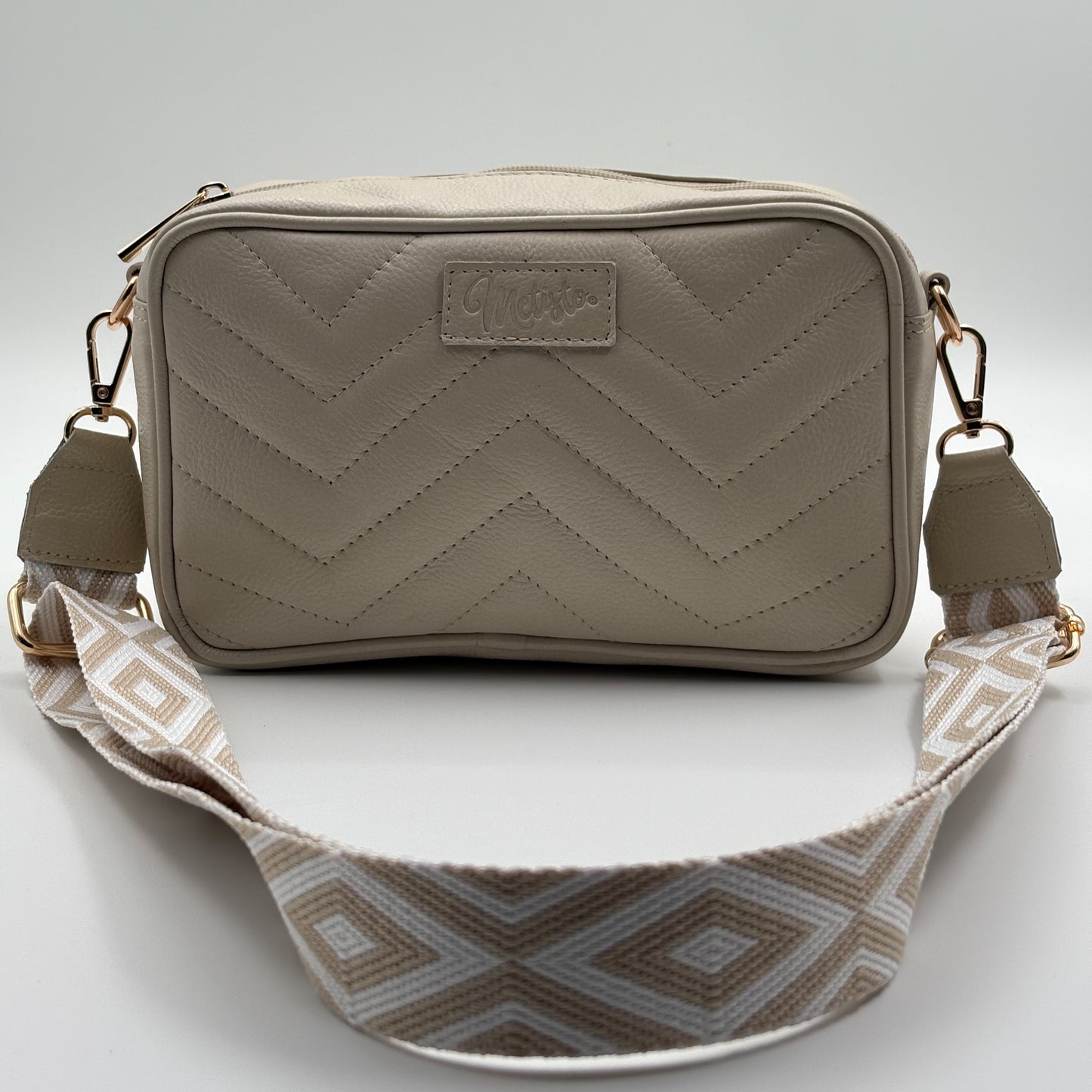 Crossbody crema