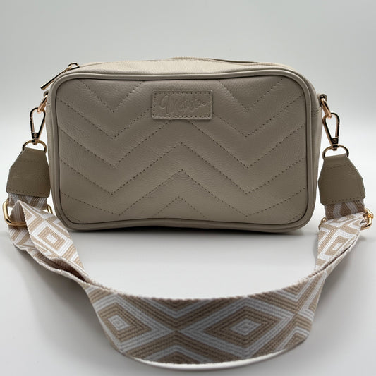 Crossbody crema