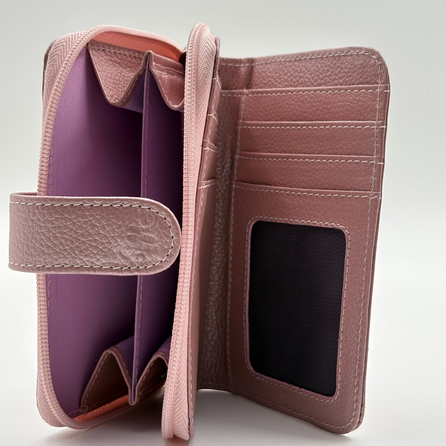 Billetera compacta rosa