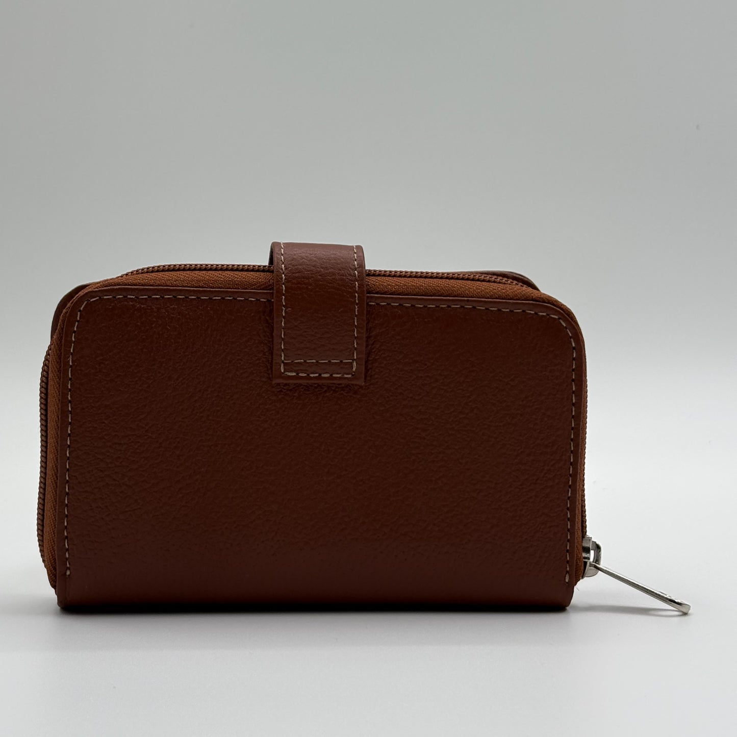 Billetera compacta café claro