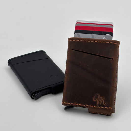 Cardholder café